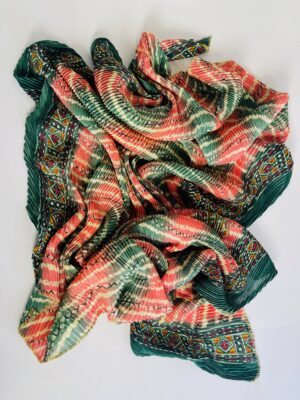 PLEATED PRINTED SQUARE SCARVES - Design 5