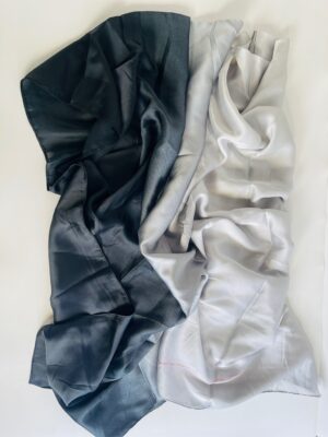 LARGE LUXURY  SILK SCARVES - 30